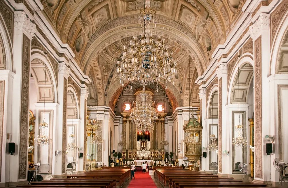 A Virtual Tour on The Beauty and History of Manila City Churches